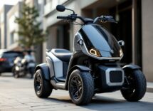 Quadriciclo elettrico W300 in movimento su strada italiana